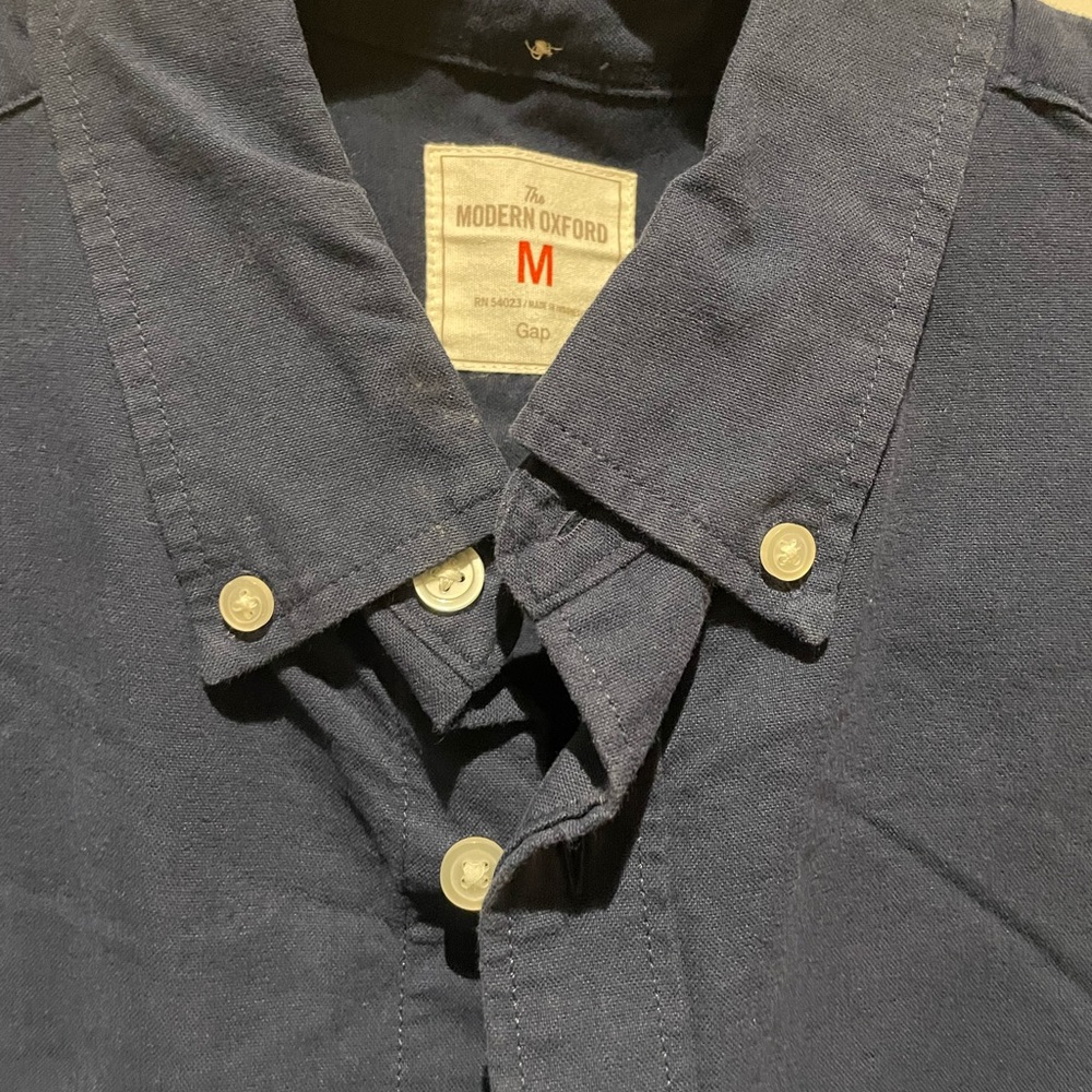 Mens GAP Button Down
